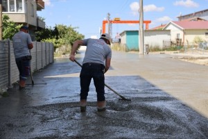 Başkan Çetin, Üstyapı Çalışmaları ve Kazak Gölü Mesire Alanı’nda İncelemelerde Bulundu